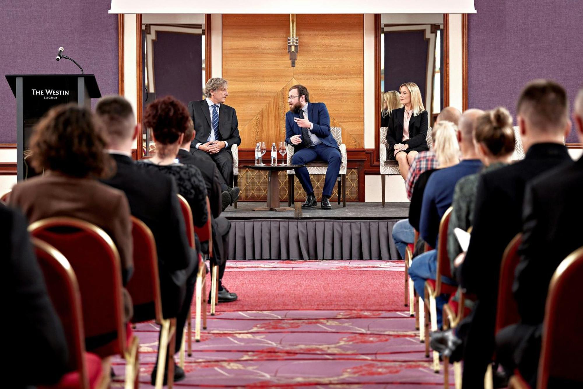 The Westin Zagreb Otel Dış mekan fotoğraf The 2015 European Union-Africa High-Level Dialogue